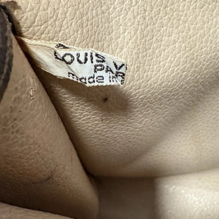 Louis Vuitton Monogram Clutch