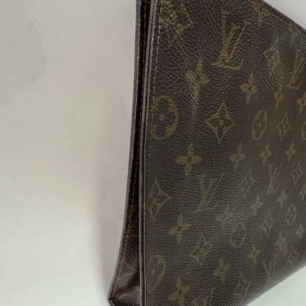 Louis Vuitton Monogram Clutch